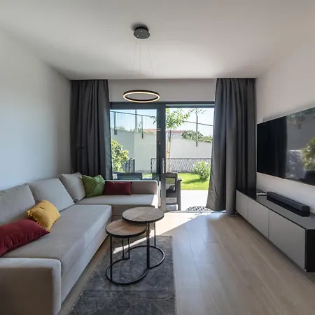 Zelenka Luxury Apartment